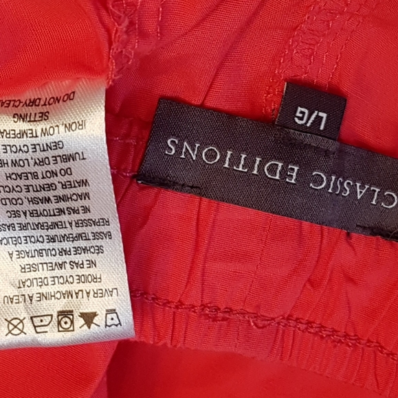 3/$20 Bright Coral Capris - Picture 10 of 10